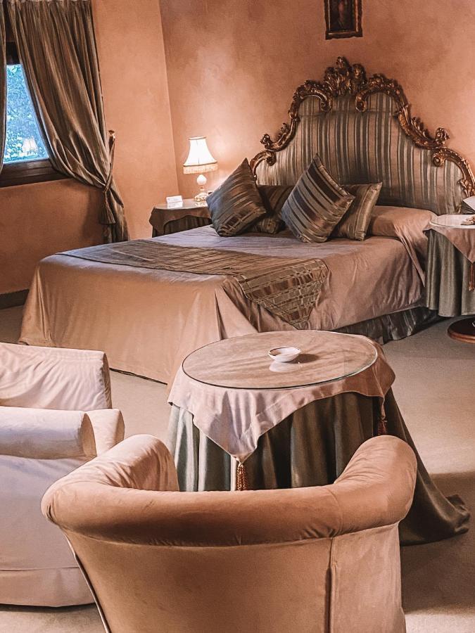 Relais Villabella Hotel Сан-Боніфачо Екстер'єр фото