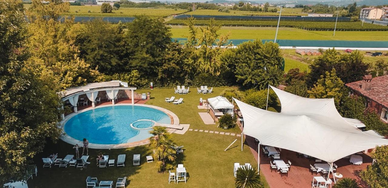 Relais Villabella Hotel Сан-Боніфачо Екстер'єр фото