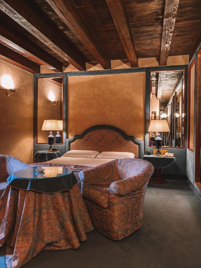 Relais Villabella Hotel Сан-Боніфачо Екстер'єр фото