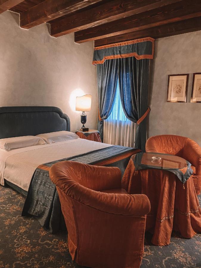 Relais Villabella Hotel Сан-Боніфачо Екстер'єр фото